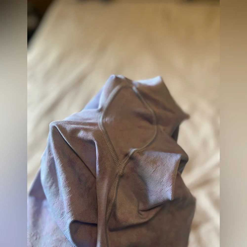 Gymshark shorts - Picture 2 of 3